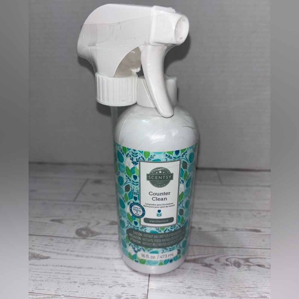 Scentsy Counter Cleaner Vanillamint Brand New Sealed Spray 16 oz. Bottle